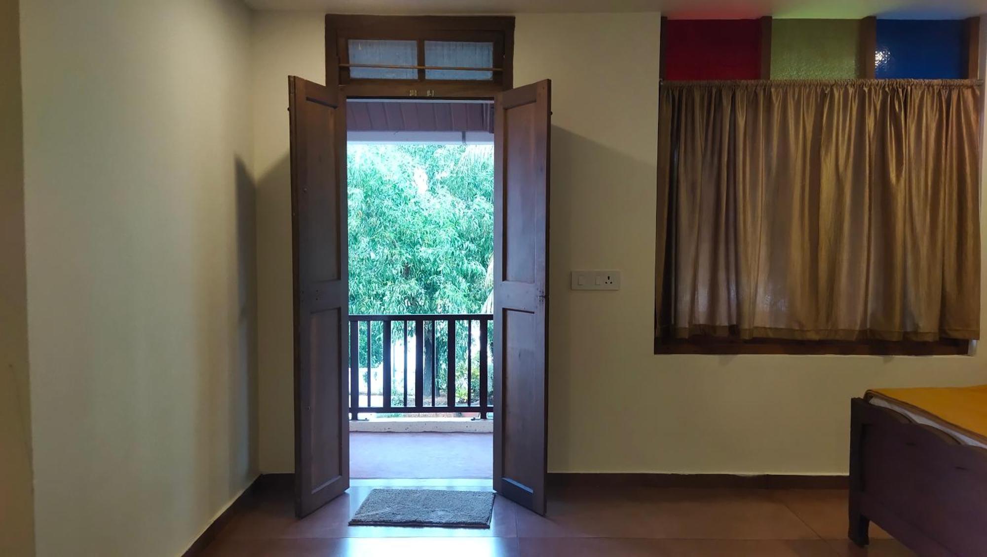 Ambadi'S Villa -Lake View Resort Pallipuram Exterior foto